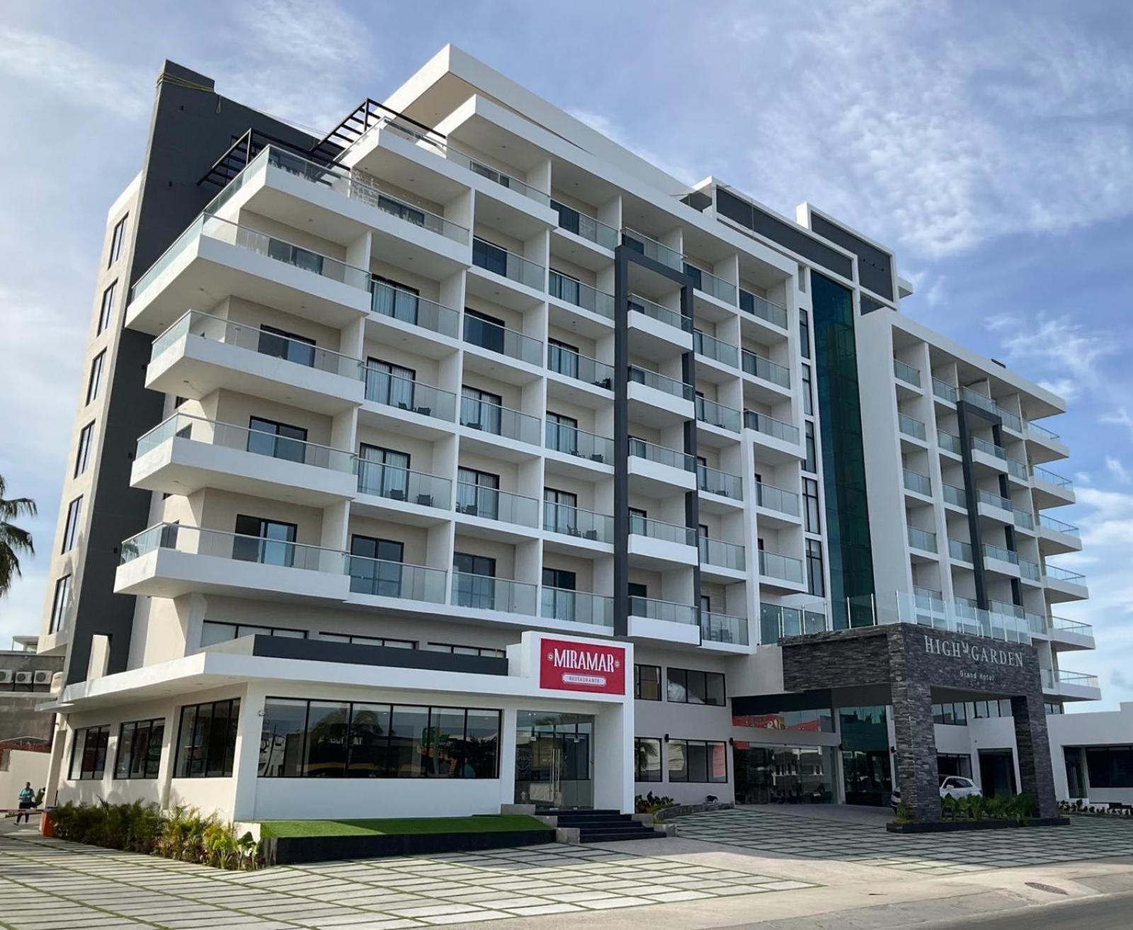 High Garden Grand Hotel Масатлан Екстериор снимка